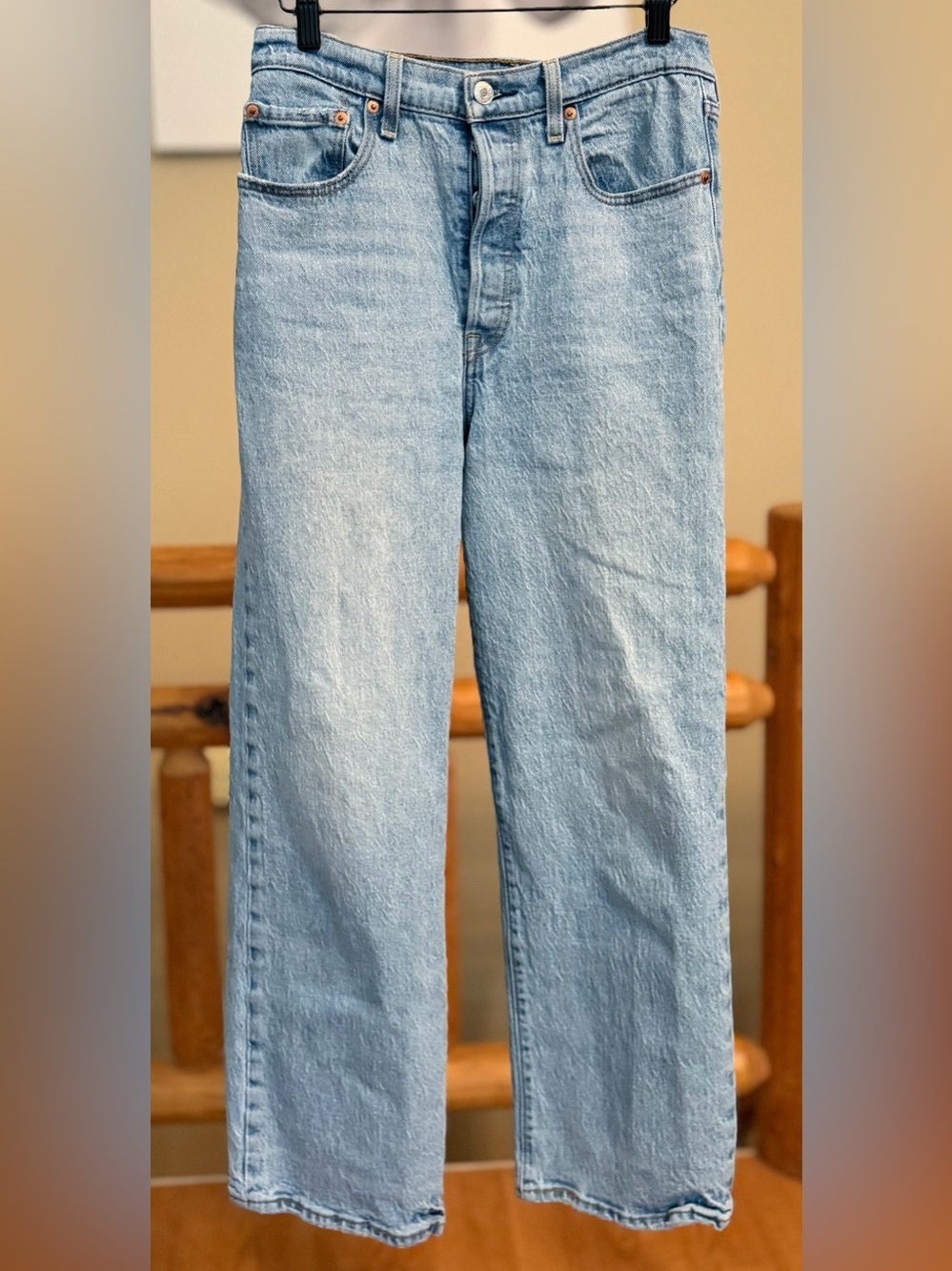 Levi’s • Ribcage Straight Ankle | Sz 28